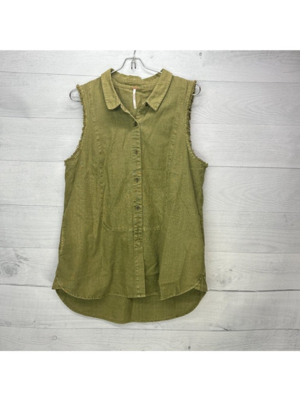 Free People Linen Blend Sleeveless Button Front Shirt Olive Green Frayed Edges - Picture 2 of 11